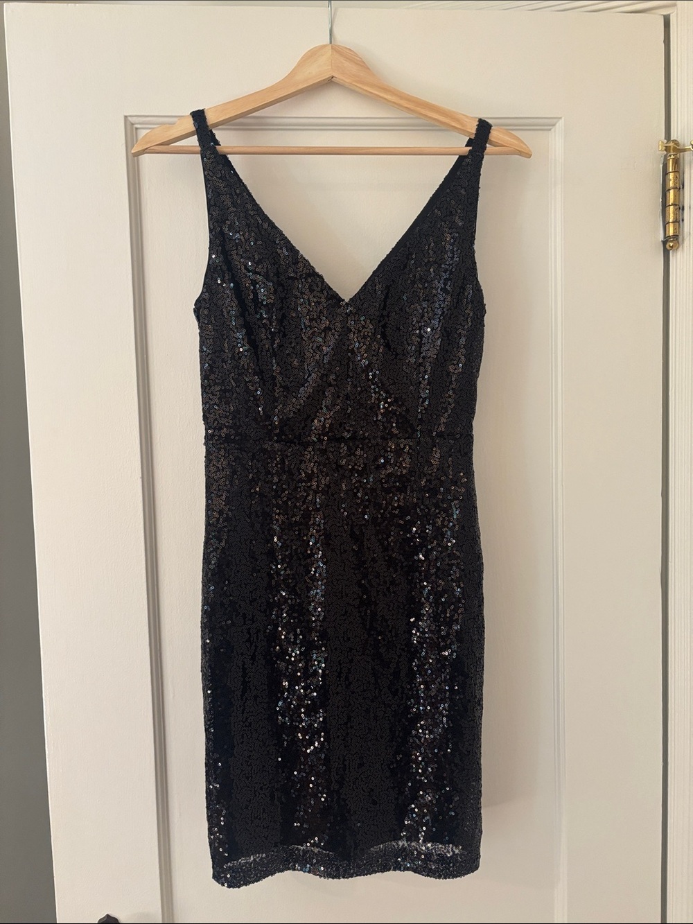 Lulus Black Sequin V-Neck mini Dress